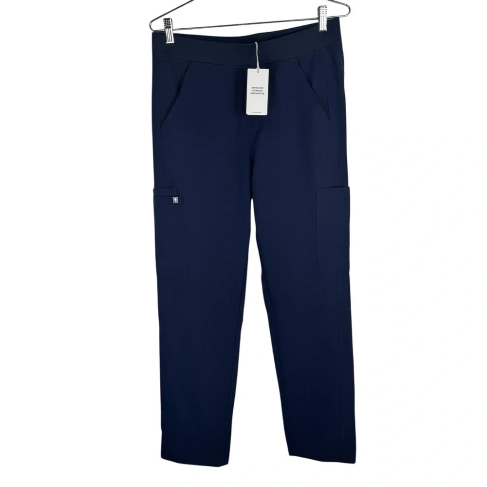 NWT Figs Axim Cargo Scrub Pants, Navy, Size M